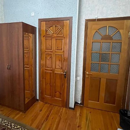 Old Inn Hostel Tashkent Exterior foto