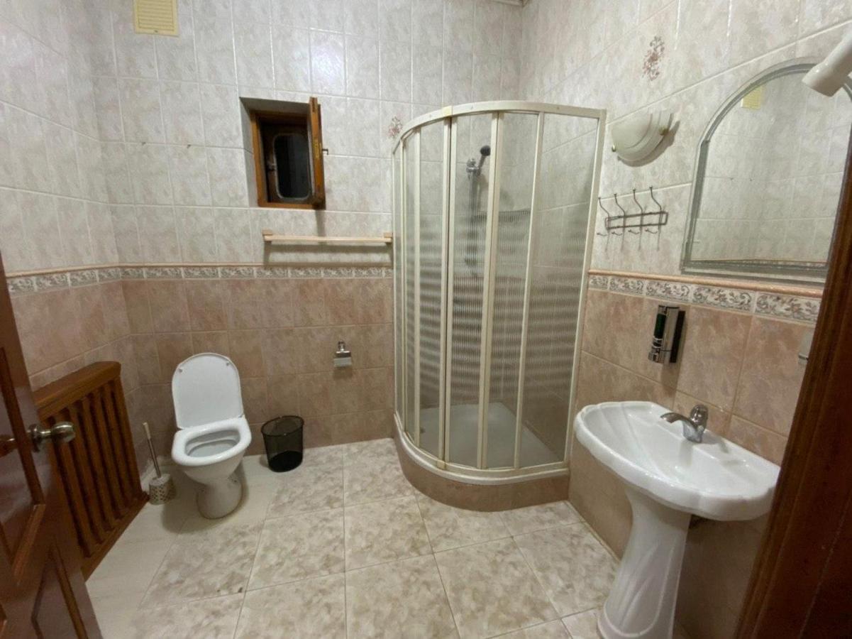 Old Inn Hostel Tashkent Exterior foto